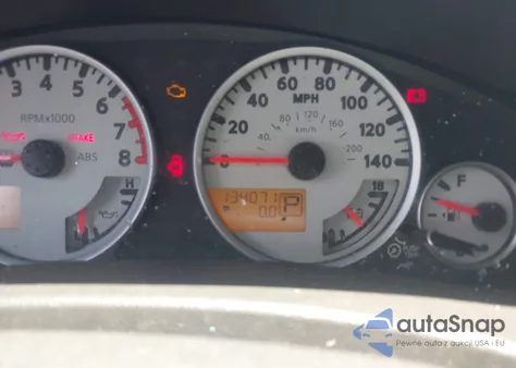 2015 Nissan Xterra Pro-4X z USA, uszkodzony, nr VIN 5N1AN0NW8FN658403